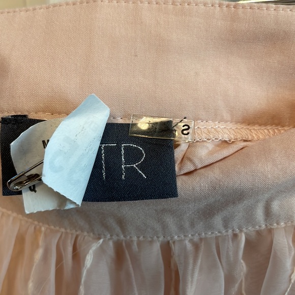 ASTR | Size Sm Skirt. Pretty lace design. Side Zipper. Dry Cleaned. - Picture 4 of 6